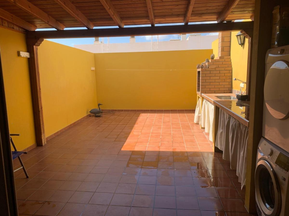 הוילה פוארטו דל רוסריו Casa Entera Playa Puerto Del Rosario מראה חיצוני תמונה