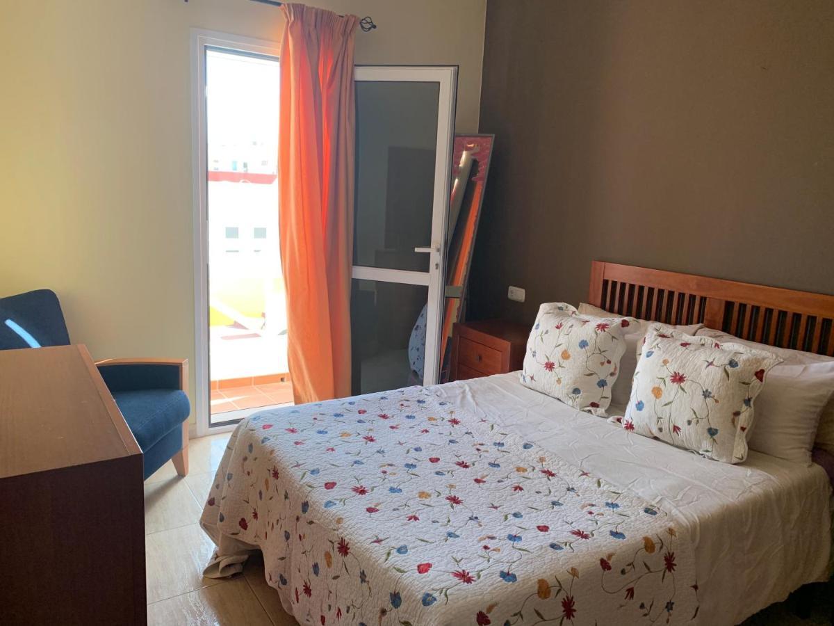 הוילה פוארטו דל רוסריו Casa Entera Playa Puerto Del Rosario מראה חיצוני תמונה